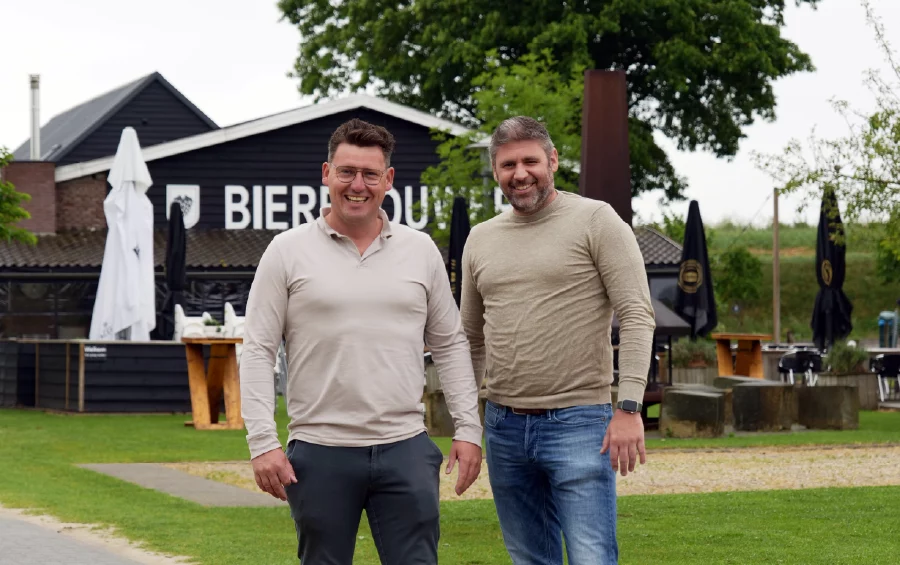 fokke en jeroen bij bierbrouwerij oijen